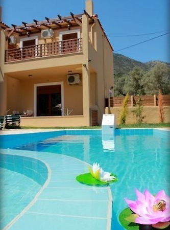 Uphoria Resort Villas Bali  Kültér fotó